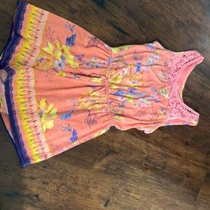 Romper with flowers ment for kids size medium or 10